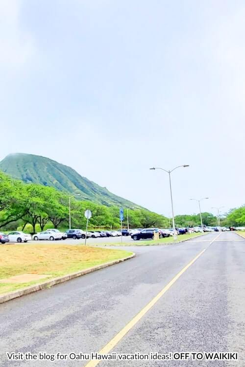 walking to koko head crater from bus stop