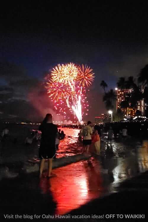 best spot to watch friday night fireworks in waikiki: fort derussy beach