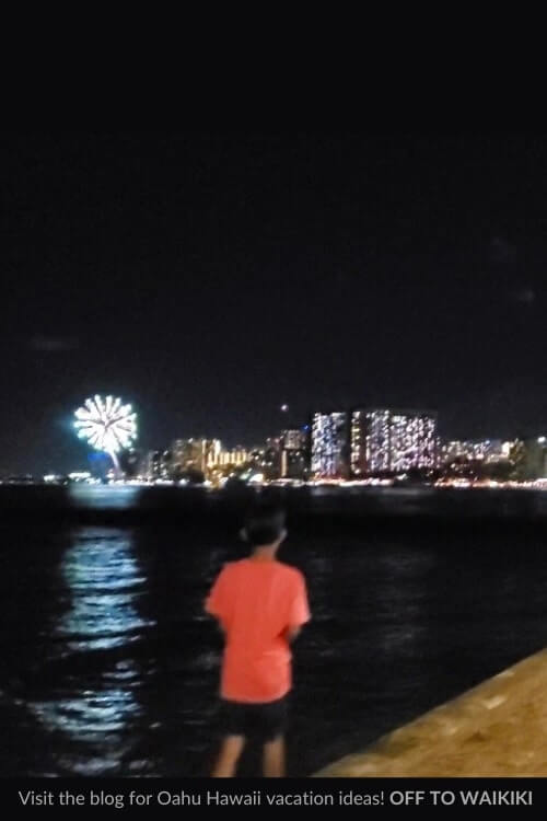 waikiki friday night fireworks from queens beach path